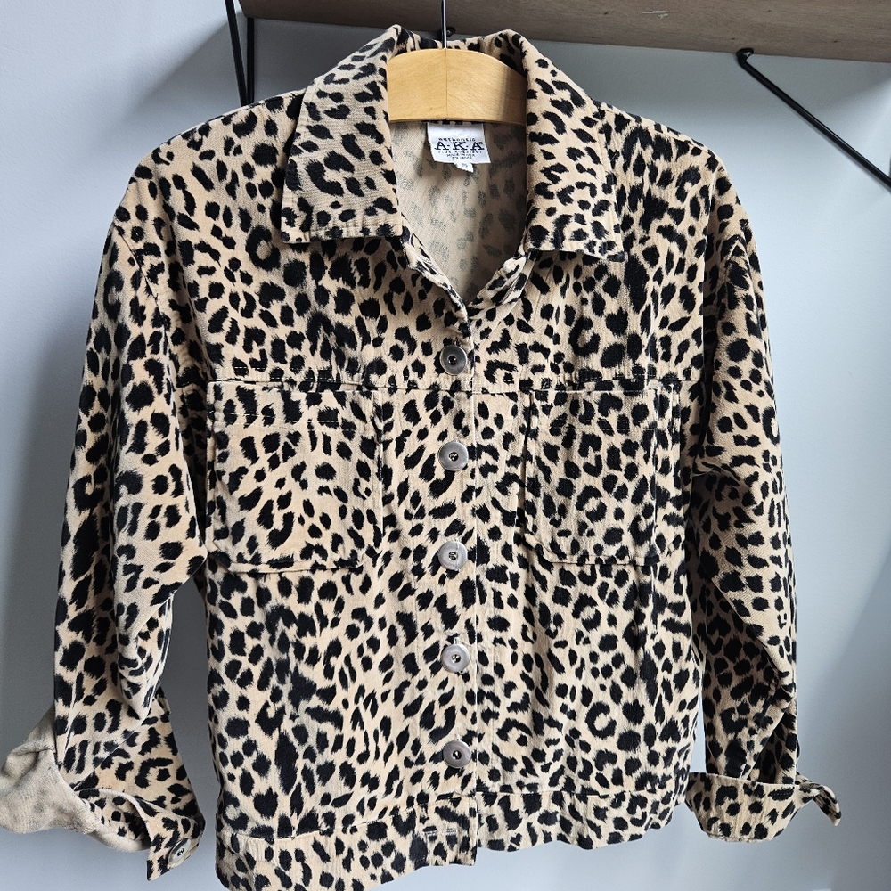 Vintage 100% Cotton Cheetah Print Button-Up Jacket